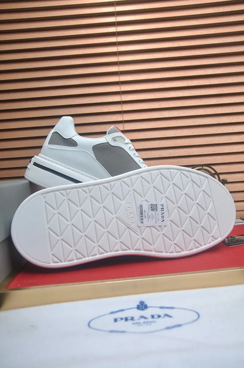 Men's shoes 💰580💶【PRADA】Top original, new season, high quality original goods, top imported calfskin with original imported glue, imported cowhide inside with original cowhide feet, original outsole! Quality guaranteed! Code 38-45 (45 customized)